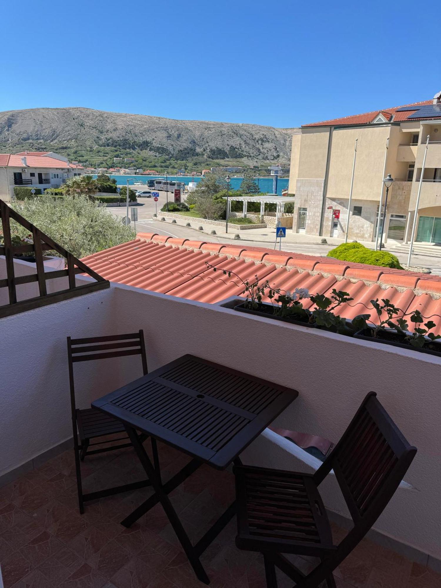 Pag Vero Apartments Pag Town Buitenkant foto